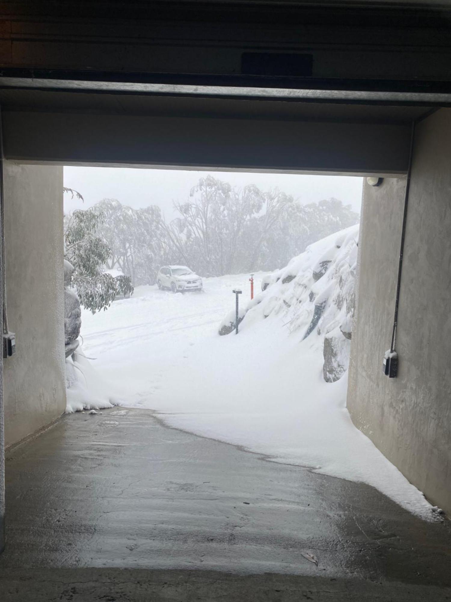Alpine Woodsmoke Apartments フォールズ・クリーク エクステリア 写真