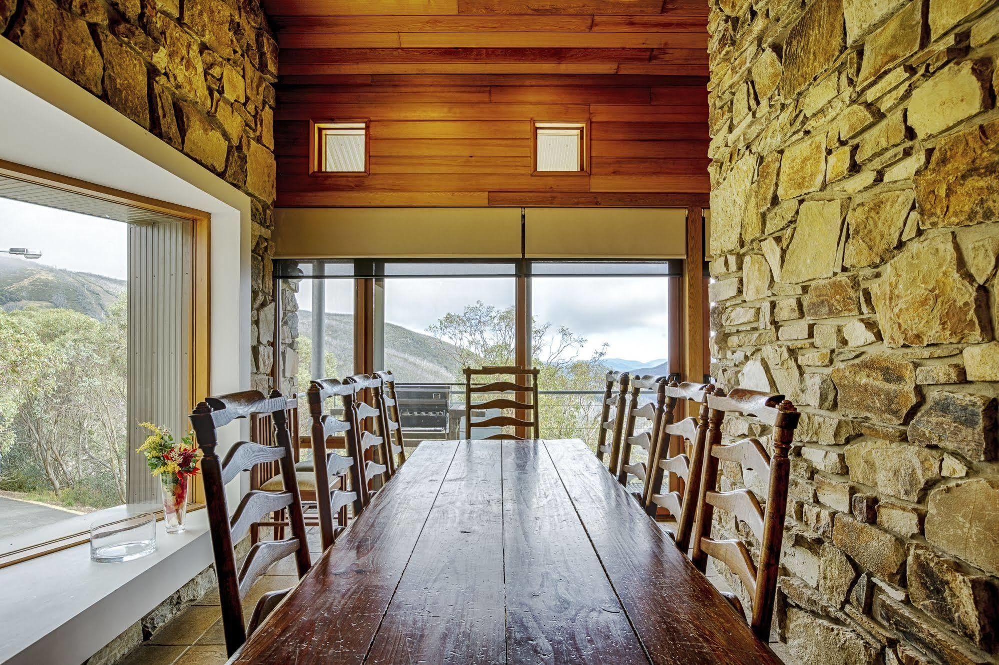 Alpine Woodsmoke Apartments フォールズ・クリーク エクステリア 写真