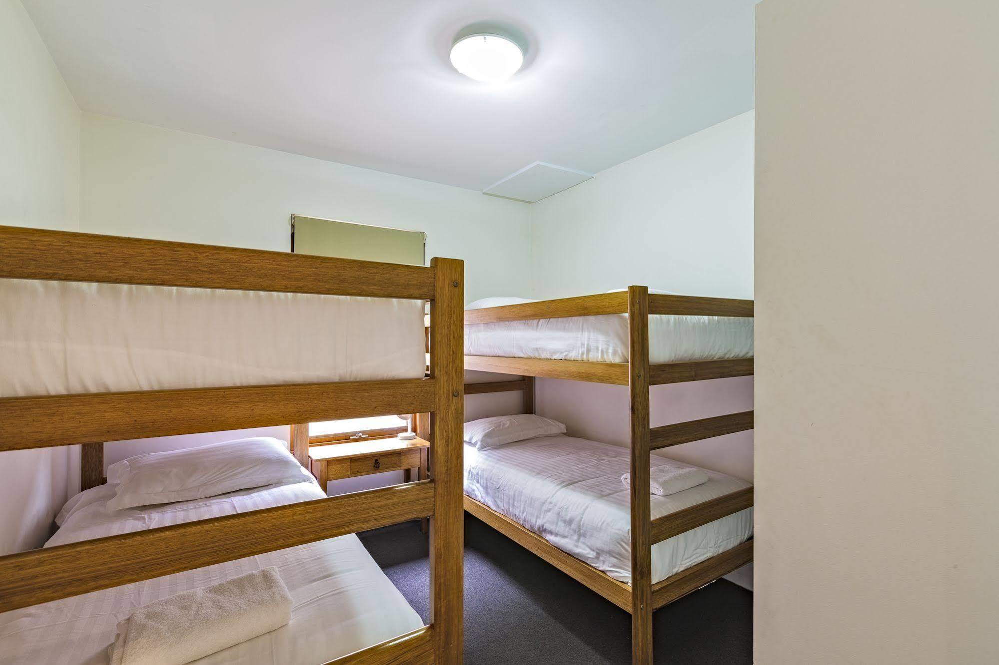 Alpine Woodsmoke Apartments フォールズ・クリーク エクステリア 写真