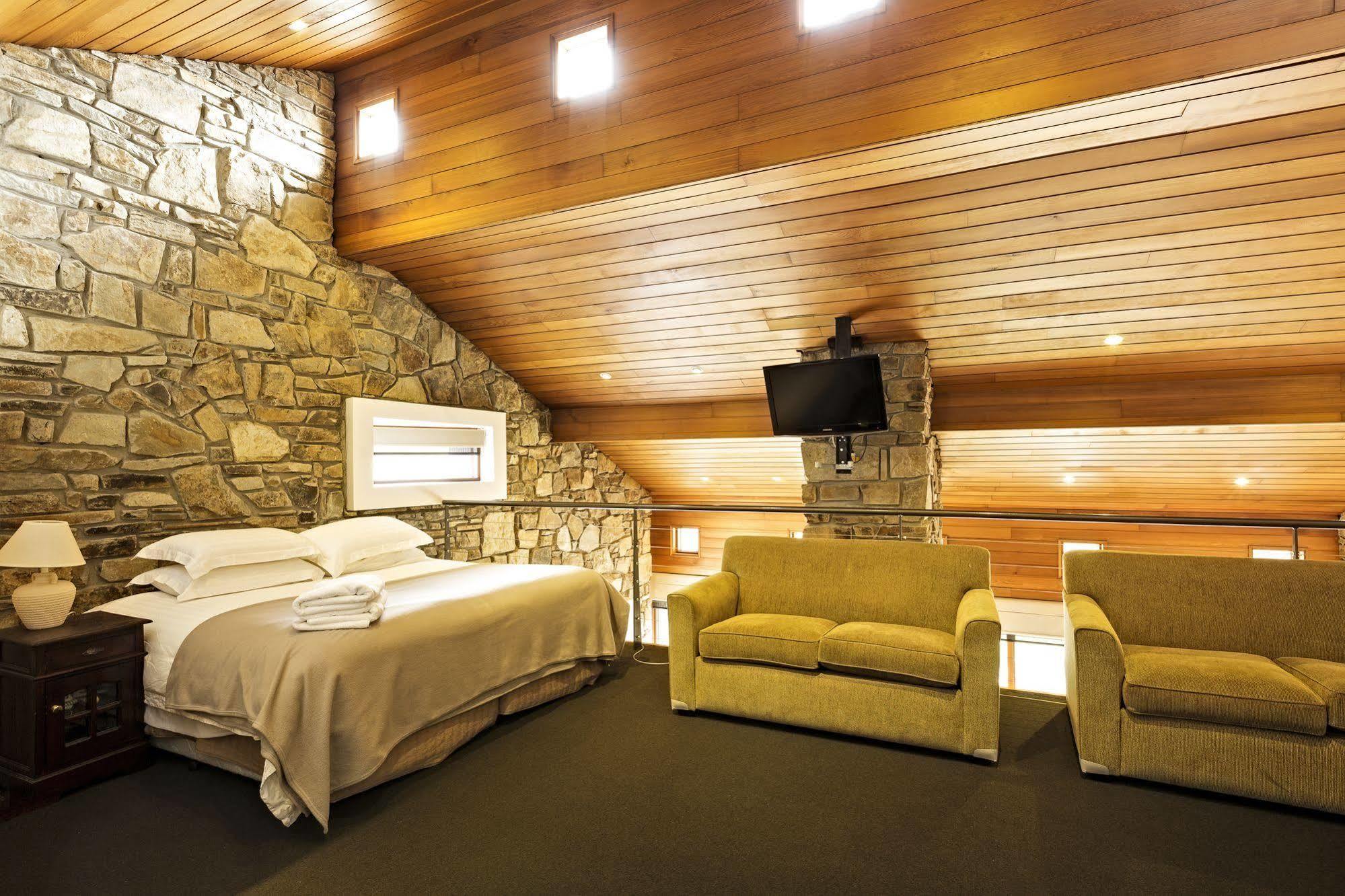 Alpine Woodsmoke Apartments フォールズ・クリーク エクステリア 写真